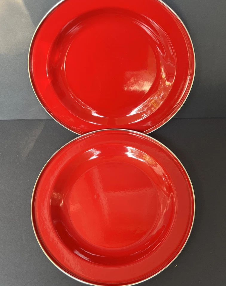Discontinued Pottery Barn Enamelware Plates Red 10” Set of 2 Metal Partyware NOS - Image 2 of 4