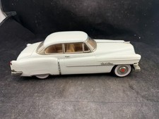 NICE VINTAGE BANDAI 1950s TIN FRICTION CADILLAC HARDTOP Nice condition 11"