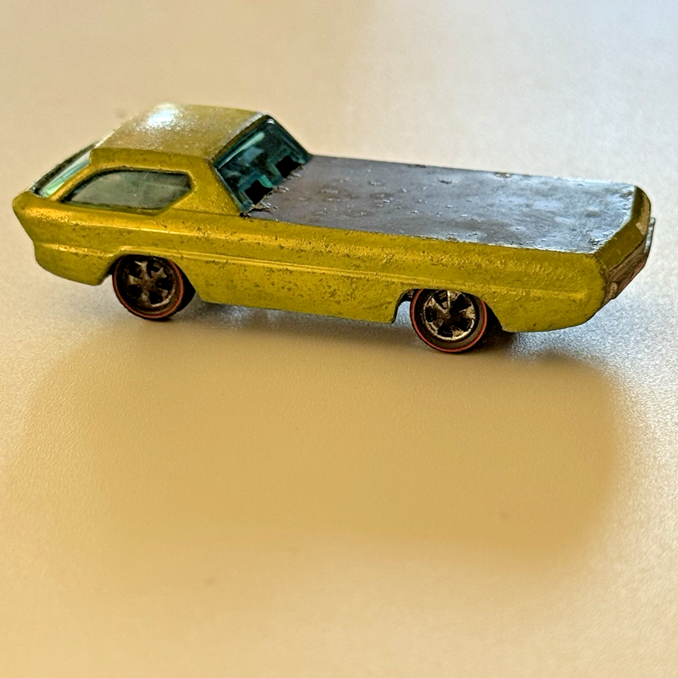 1968 Hot Wheels Redline Custom Camaro in Hong Kong Blue w/ Blue Inter. Free Ship