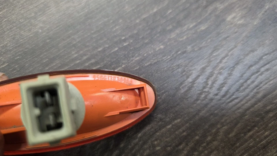 OEM 1999-2002 MERCURY COUGAR ÁMBAR GUARDABARROS LADO DEL CONDUCTOR MARCADOR LUZ LÁMPARA LH  Foto 4 de 4