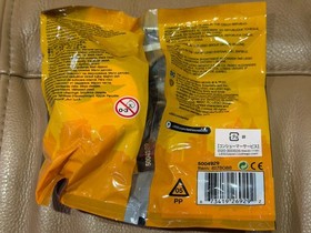 LEGO 5004929 DC Comics Yellow Tuxedo Batman Cave Pod Mini figure Polybag NEW