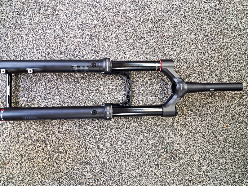 RockShox ZEB Ultimate 29in 160mm Tapered Suspension Fork Black