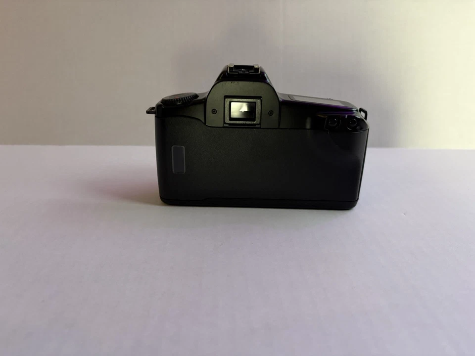 Cuerpo de cámara fotográfica Canon EOS Rebel 35 mm original - baterías probadas incluidas Foto 2 de 4