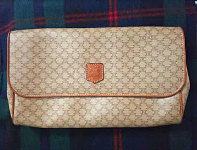 CELINE Macadam Beige/Brown Clutch w/ Magnetic Closure, Inner Pockets Gold