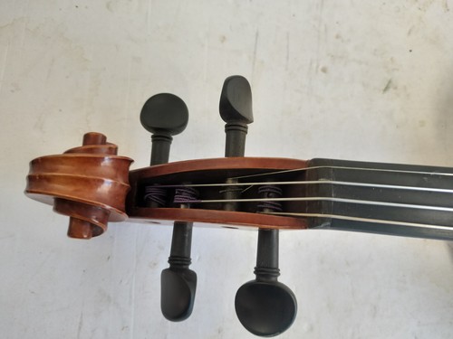 YAMAHA V10G Violin 4/4 made in 2016 with soft case Handcrafted #2048 - Picture 8 of 19