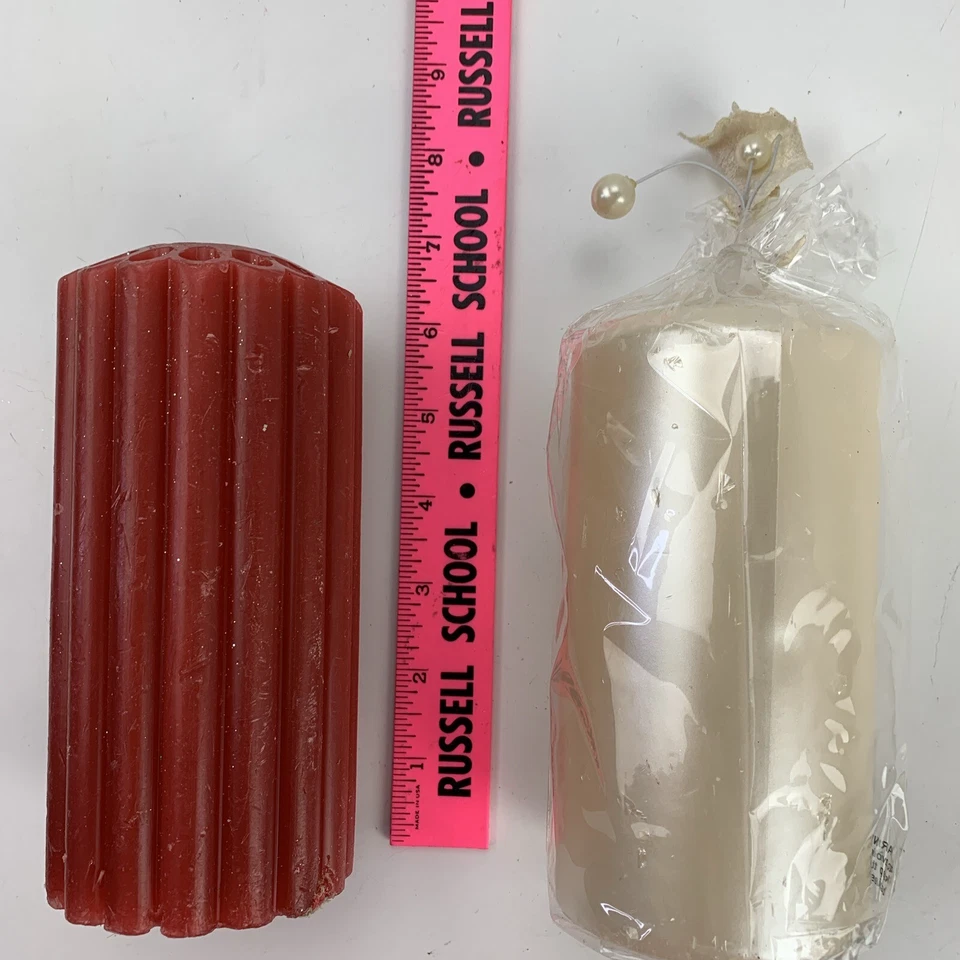 Lot of 2 Candles 6" Tall Red White Holiday Decor - Image 4 of 4