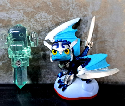 Skylanders Trap Team - Spielfigur: Blades + Trap: Air Screamer