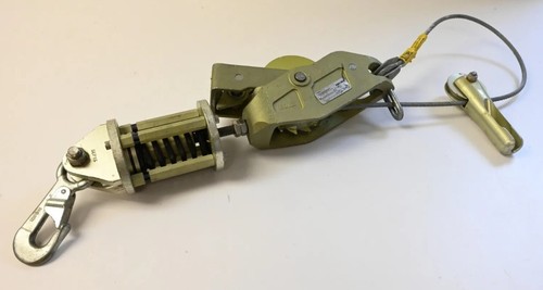 Lug-All Pulley Wire Cable Hoist Come Along Rapid Deploy Guy System 2500/5000 lbs