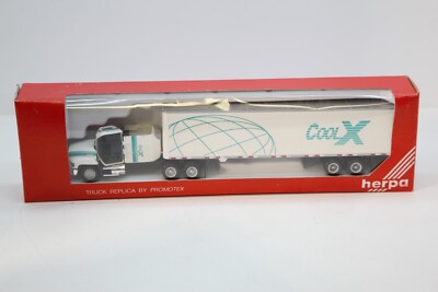 HERPA - 1:87 HO - 24 camions au choix - Tracteurs, semi-remorques, citernes HERPA - 1:87 HO - 24 camions au choix - Tracteurs, semi-remorques, citernes