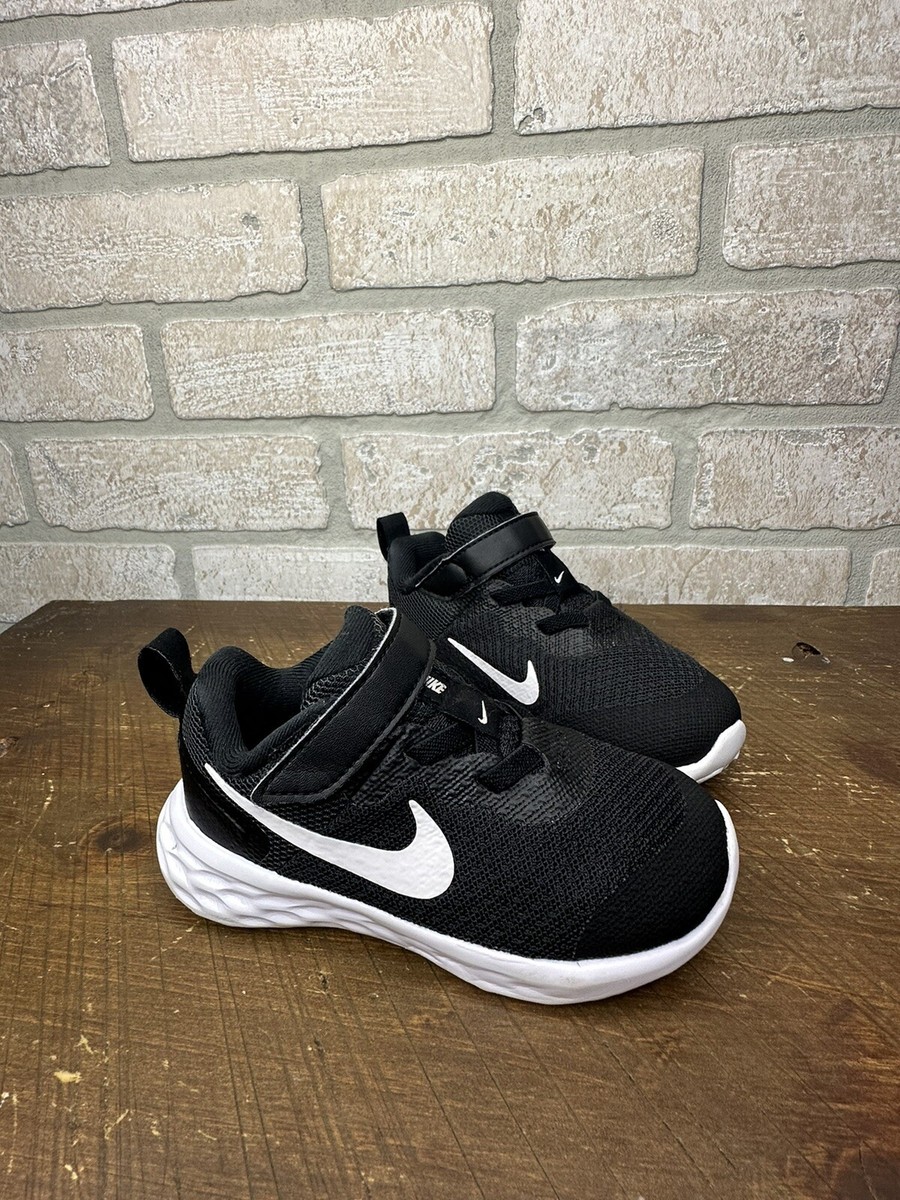 nike revolution 7c