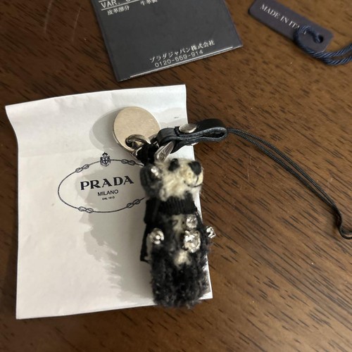 PRADA Borsa Orso Charm Mohair Perline Strass Portachiavi 4 cm - Foto 2 di 4