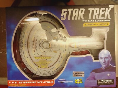 star trek USS Enterprise NCC-1701-D Diamond Select