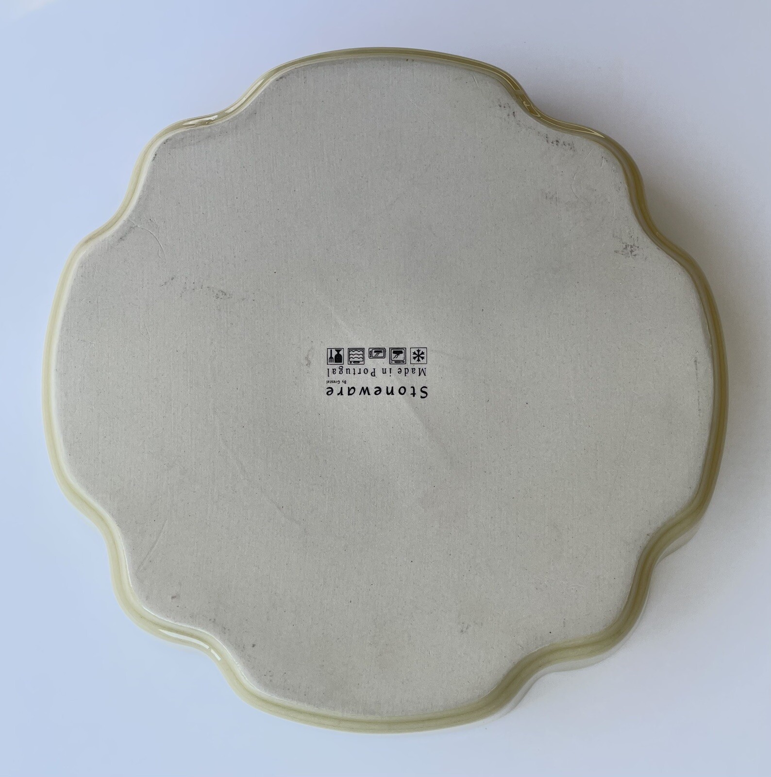 Stoneware by Grestel Fluted Baking Dish Gold Taupe Portugal 8.25"