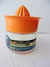VINTAGE GEMCO CLASSIC 12 OZ JUICER / REAMER NEW NEVER USED
