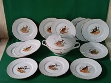 SERVIZIO PIATTI DA TAVOLA ZUPPIERA X 12 CACCIAGIONE CACCIA RICHARD GINORI. DF61