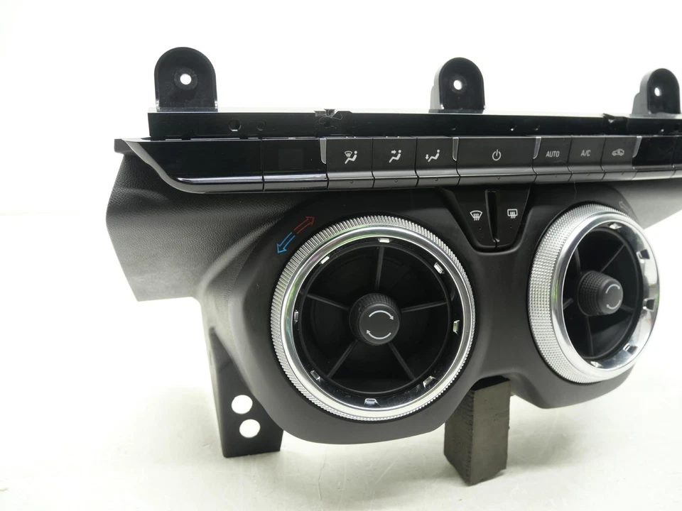 Б/у панель климат-контроля переменного тока однозонная 2016-2024 Chevy Camaro SS 6.2 OEM - Изображение 2 из 4