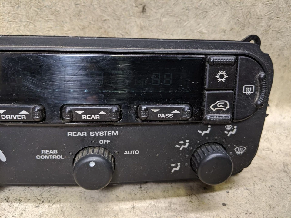 Climatizador automático de temperatura CA 3 zonas digital compatible con Dodge Caravan 05-07 f91 Foto 3 de 4
