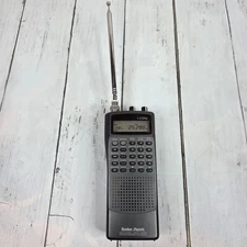 RadioShack PRO-26 Handheld Radio Scanner 1.3 GHz, 200 Channel Vintage
