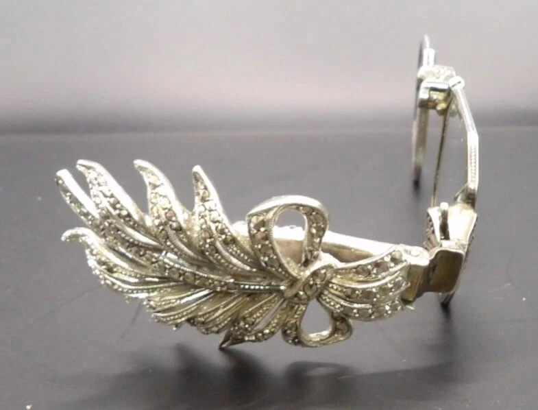 Increíbles gafas Lorgnette plegables Art Deco con diamantes de imitación y plateadas Foto 3 de 4