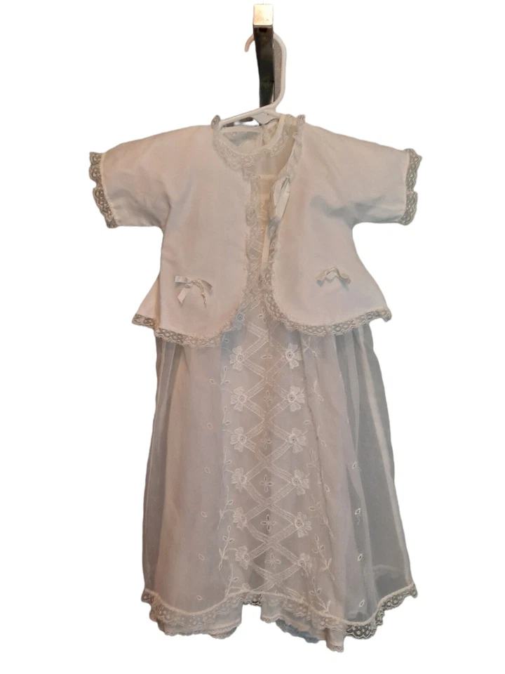 Vestido de batismo vintage 4 peças véu deslizante e jaqueta Euro tamanho 40 - Imagem 3 de 4