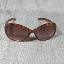 Nine West Butterfly Tortoise Shell Sunglasses Oversized Wrap Radiant Lenses.