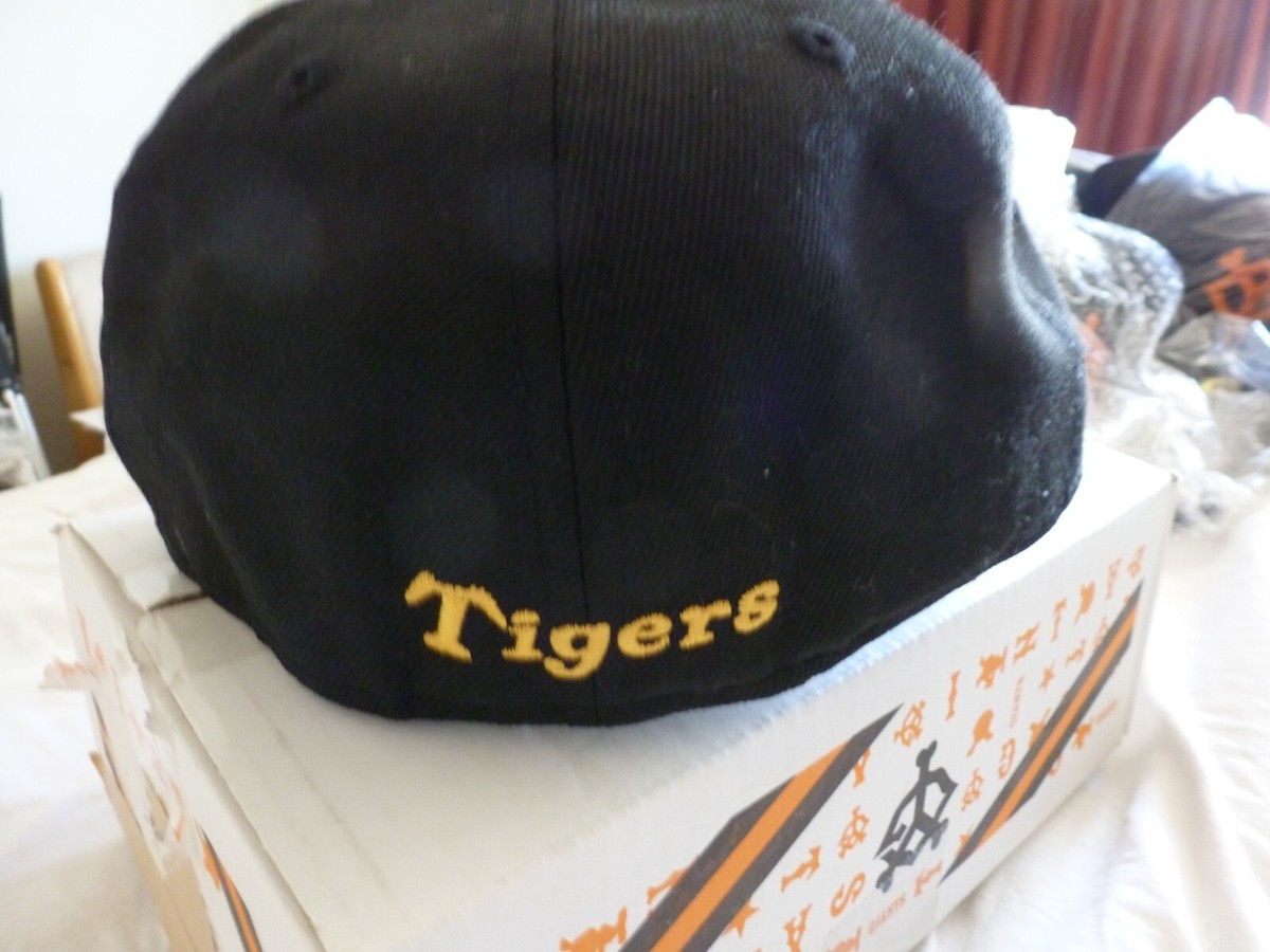 NEW Japan OSAKA HANSHIN TIGERS NEW ERA Baseball Cap Hat NEW Japan OSAKA HANSHIN TIGERS NEW ERA Baseball Cap Hat