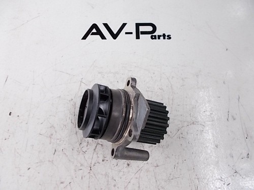 Original VW Passat 3C 2.0 TDI Wasserpumpe Kühlwasserpumpe 038121019E