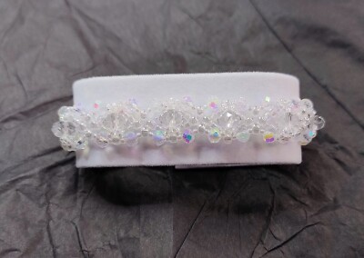 Handgefertigtes atemberaubendes quadratisches Blumen-Design Armband in klaren AB Perlen KLEIN