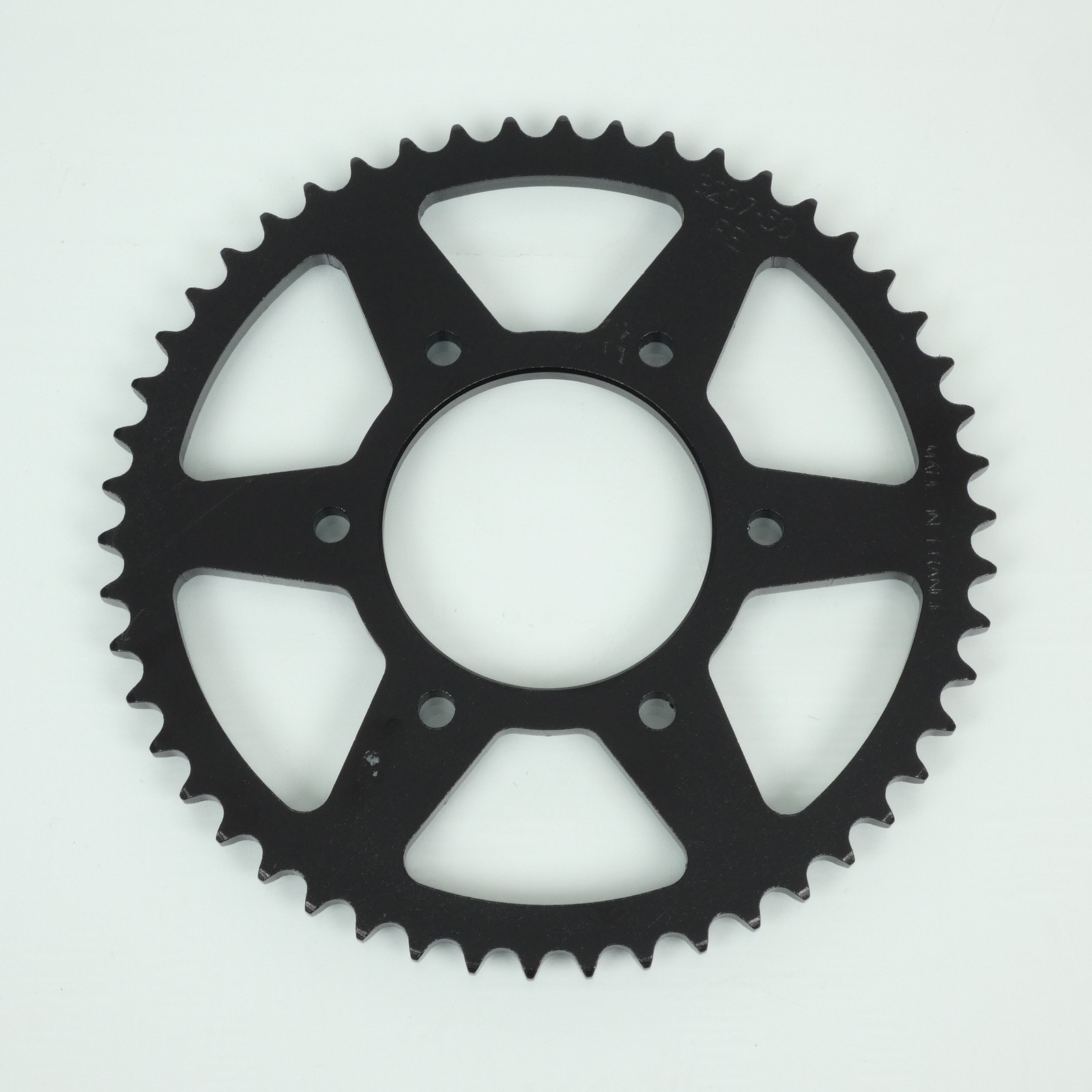 Couronne FE 50 dents pas 428 acier haute résistance pour Yamaha MT 125