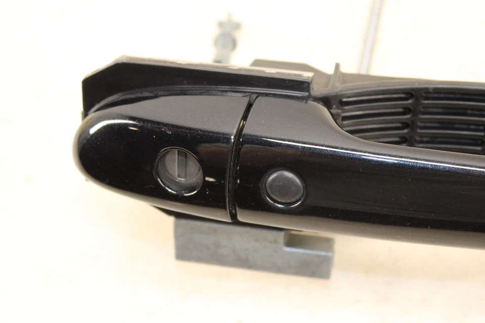 Manija de puerta exterior izquierda Mazda MX-5 Miata 2016-2025 OEM MD23 Foto 3 de 4