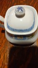 Churchill - Hydrangea - Lidded Sugar Bowl Made In Staffordshire England. — photo 3