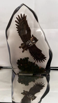 LUCITE & Wood Wetland Owl In Flight, 3-D Resin Figurine Paper Weight Carved EUC - Image 1 of 4