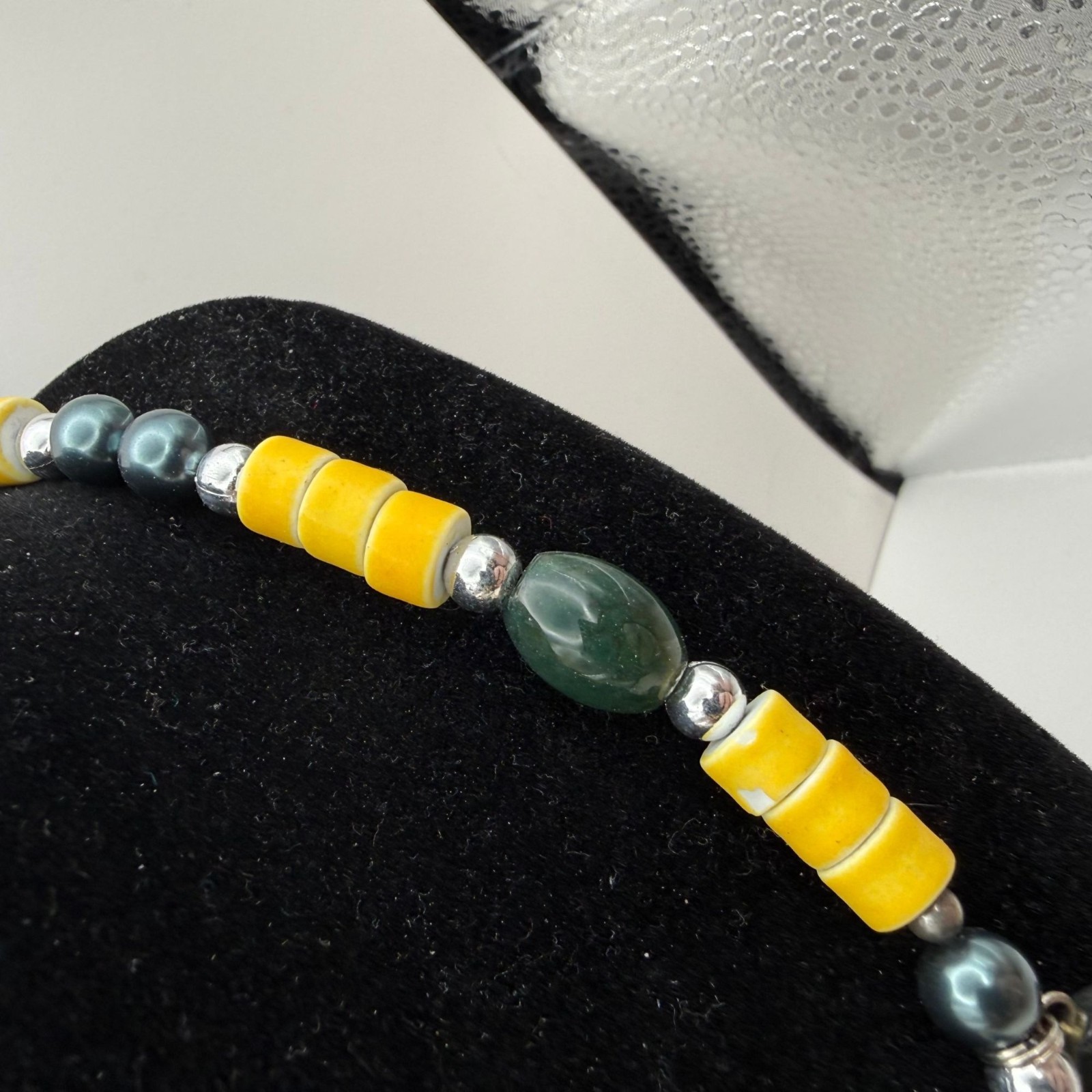 Statement Necklace Green Stone Leaf Carvings Yell… - image 9