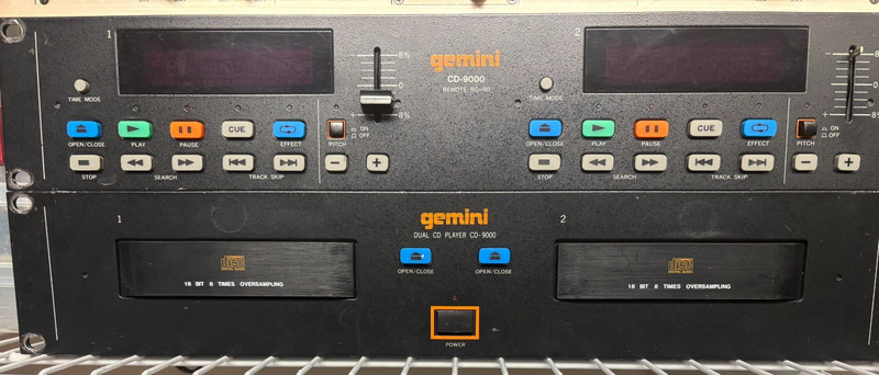 Gemini  Cd9000 Remot Rc90 And Dual Cd Player Cd9000