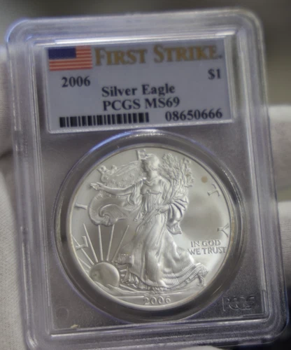 2006 US Silver Eagle $1 PCGS MS69 First Strike Flag Label