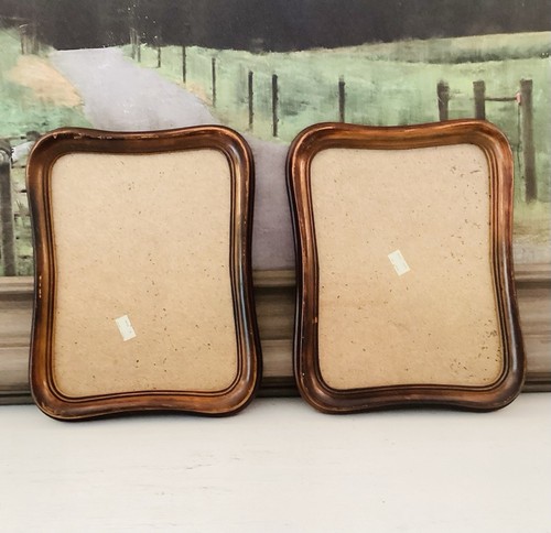 Set 2 cornici vintage smerlate finto legno made in Hong Kong - Foto 13 di 13
