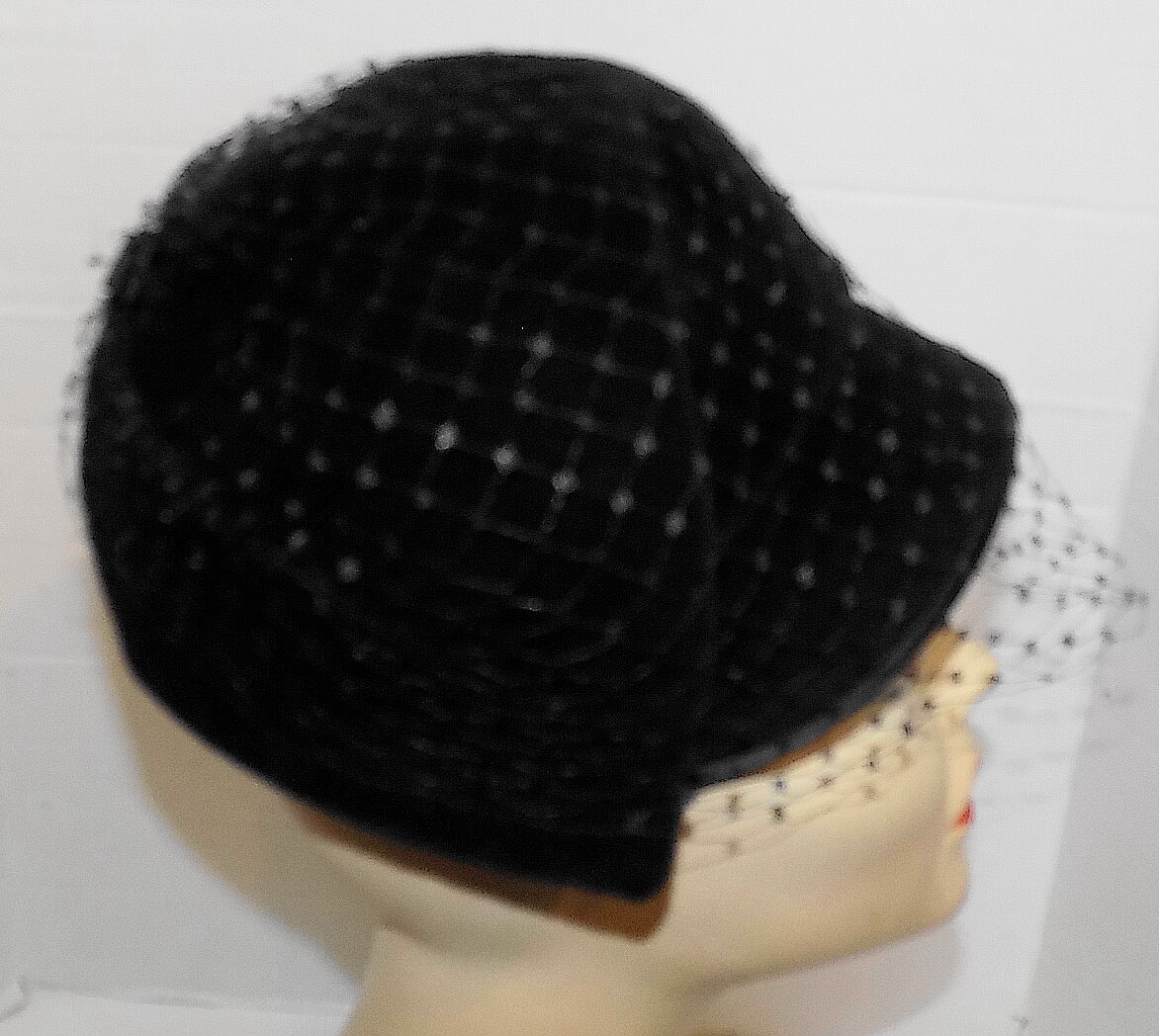 Vintage 50s 60s Black Velvet Cloche Hat w/ Veil Ruby Art