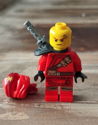 Lego® Ninjago Kai Legacy Minifigure njo613 with Weapons 40925 | eBay