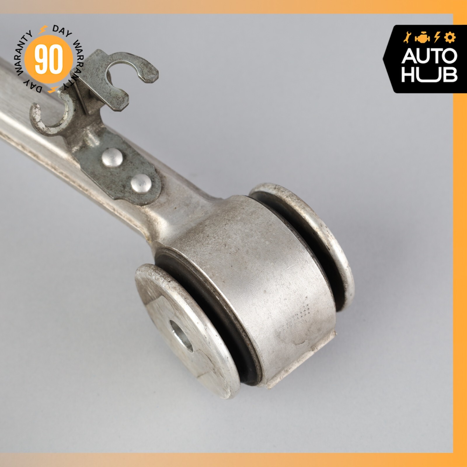 11-19 Maserati Quattroporte S GranCabrio Front Right Upper Control Arm OEM 74k