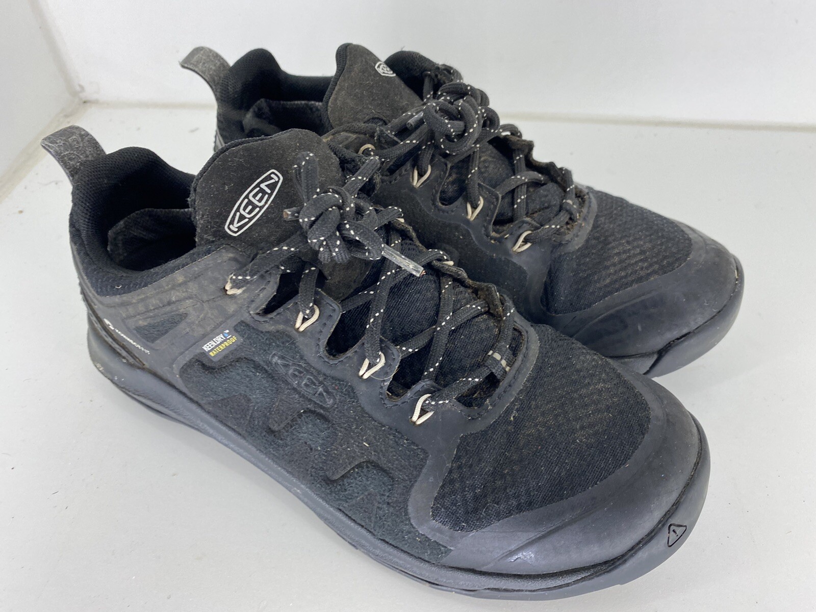 Scarpe da trekking sportive Keen Explore WP da donna in rete stringate BLK nuove taglia US 7
