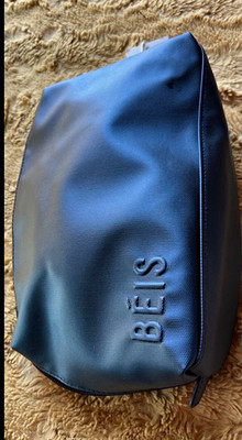 BÉIS The Medium Cosmetic Pouch Black NWT Travel Makeup Organizer