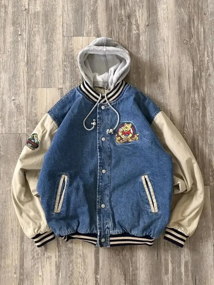 Jaqueta jeans vintage anos 90 Varsity – Streetwear estilo hip-hop com urso dos desenhos animados - Imagem 3 de 4