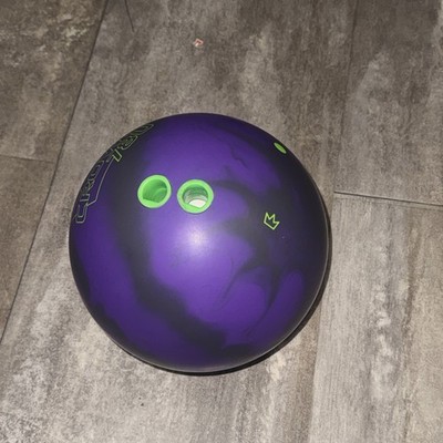 Lightly used 15lbBrunswick Crown 78U Urethane Bowling Ball 15.2/3