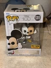Funko Pop! Disney - Mickey Mouse - Hot Topic (Exclusive) #1311 Figure