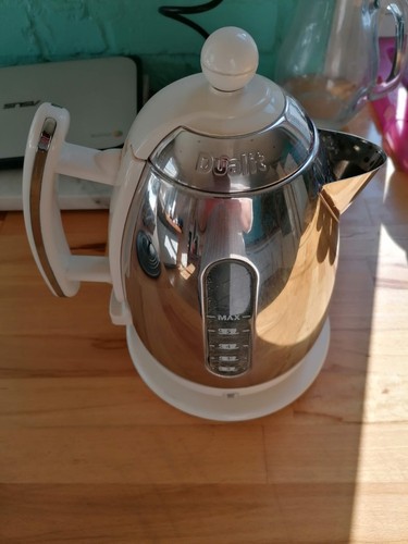 Dualit Kettle JKT3a Chrome Cream READ DESCRIPTION! - Picture 2 of 5
