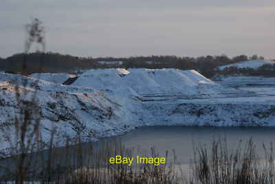 Foto 6x4 Kiesgruben im Kilblane Steinbruch Kirkton schneebedeckte Kieshalde c2010