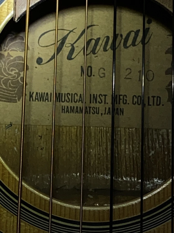 Guitarra acústica... Foto 3 de 4