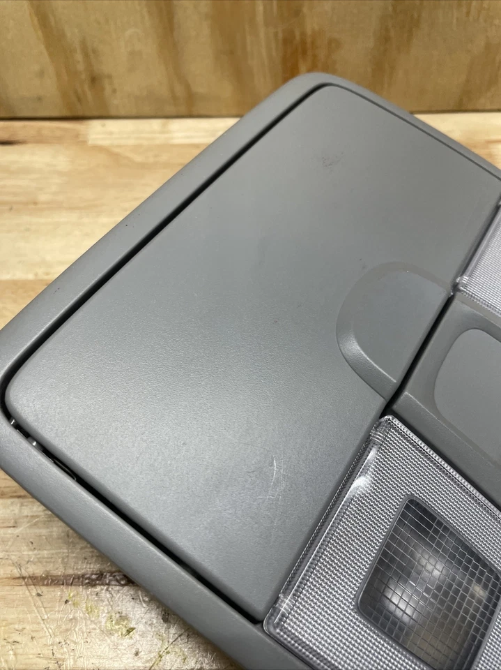 2012-2017 Hyundai Accent Upper Overhead Dome Light Lamp Gray OEM AK200417 - Image 3 of 4