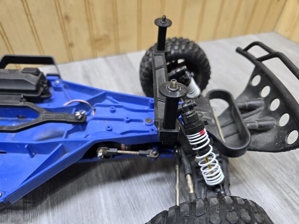 Traxxas Slash LCG Slider - Upgrades Steel Drive Shafts Pro-Line Trans Aluminum - Image 2 of 4