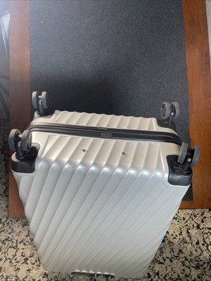 Richway Biomat 7000MX 4 Wheel Rolling Case Suitcase - Never Used